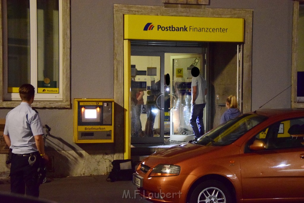 Geldautomat gesprengt Koeln Lindenthal Geibelstr P012.JPG - Miklos Laubert